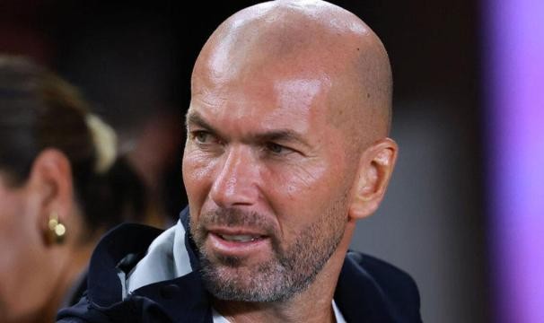 齐达内去费内巴切？他只在准备2026执教法国队