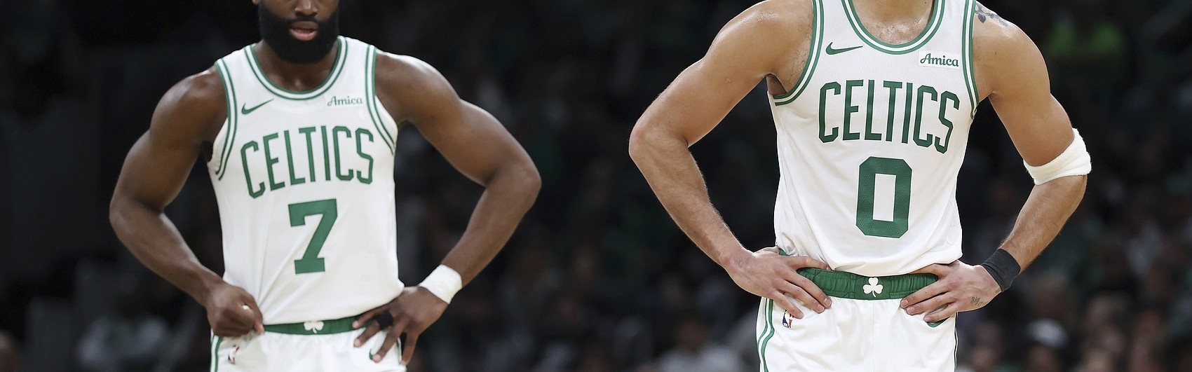 半岛体育APP-海沃德：塔图姆&amp;布朗是联盟中最好的两名侧翼之一 绿军球迷真有福