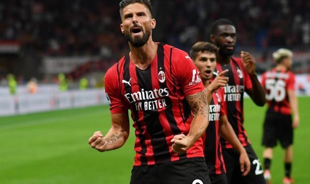 圣西罗见证吉鲁完美首秀 冠军前锋誓破“9号魔咒”